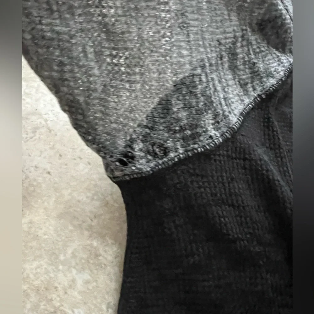 PINK Victoria's Secret Black & Gray Alabama 86 Raglan Tee with Maroon Accents